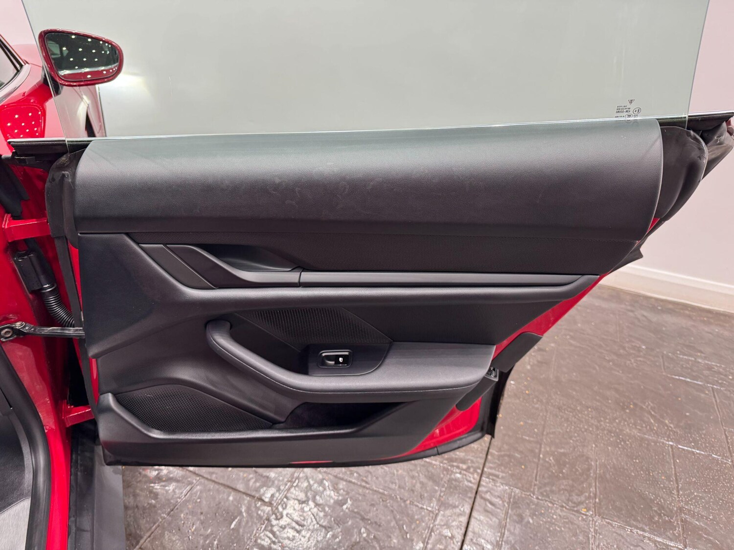 Used Porsche Taycan for sale - 78115605: Photo 32