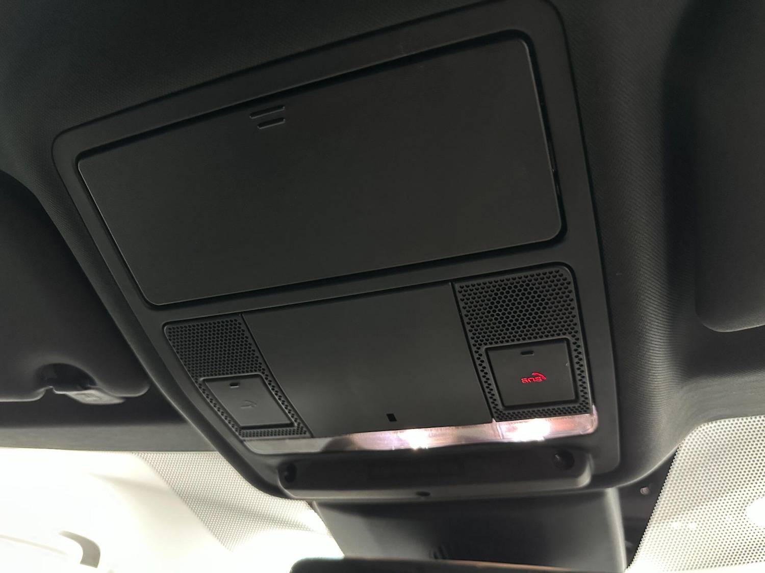 Used Land Rover Range Rover Evoque 2019 for sale - 76801409: Photo 15