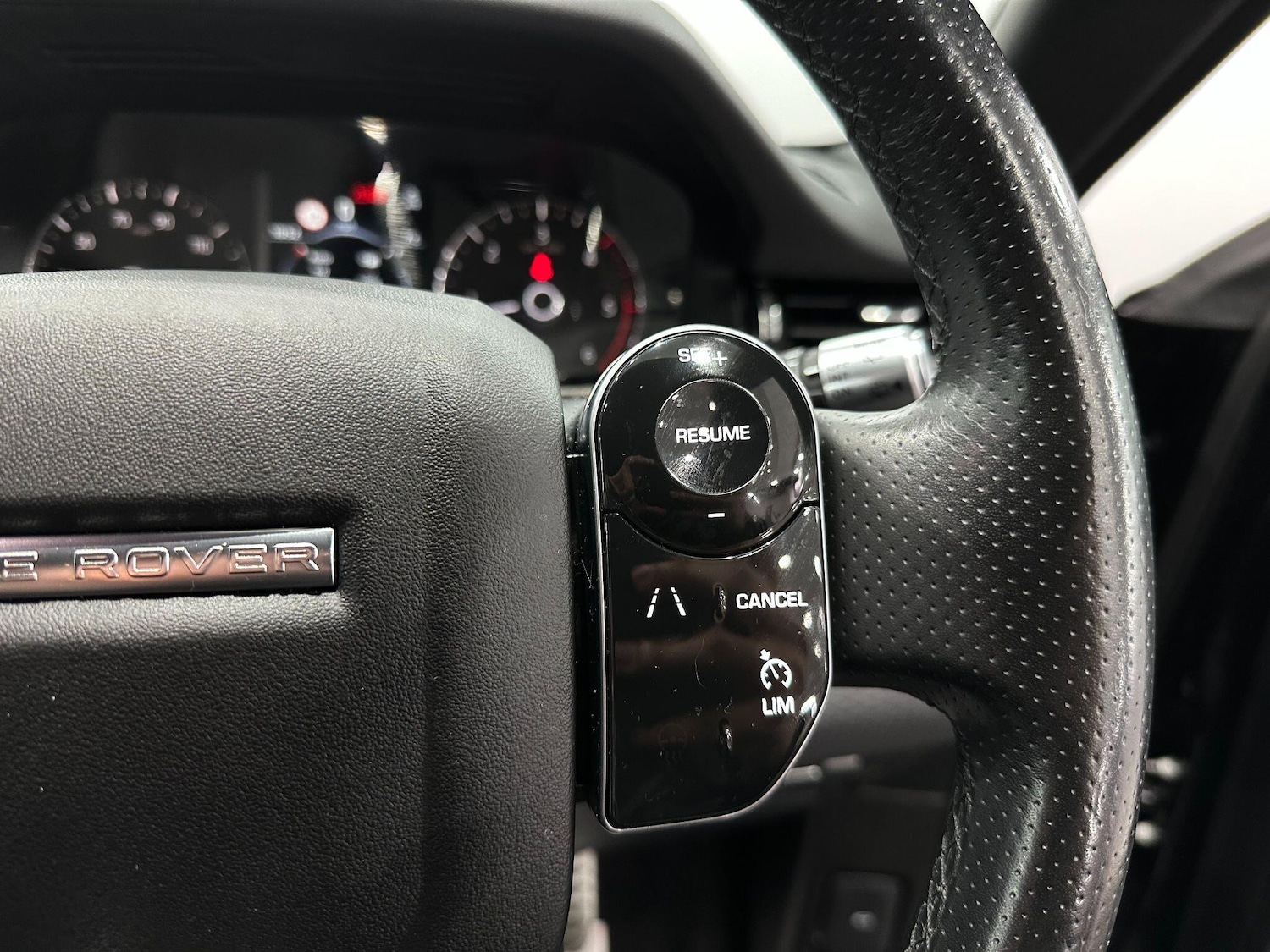 Used Land Rover Range Rover Evoque 2019 for sale - 76801409: Photo 18