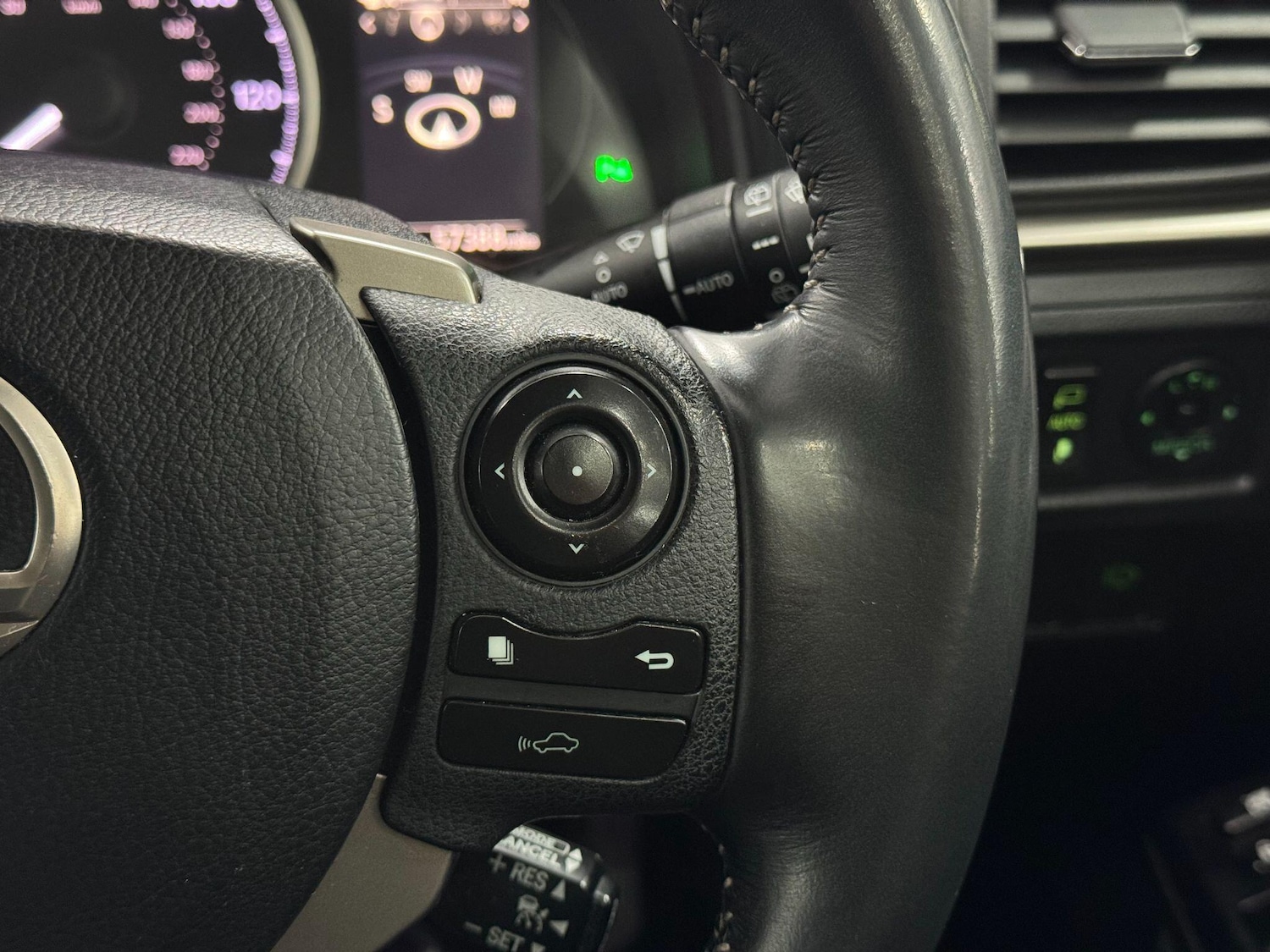 Used Lexus CT 2014 for sale - 77155884: Photo 51