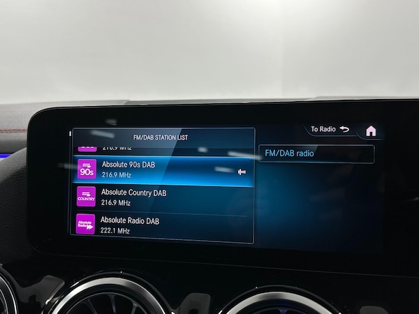 Used Mercedes-Benz EQA 2021 for sale - 76314401: Photo 44