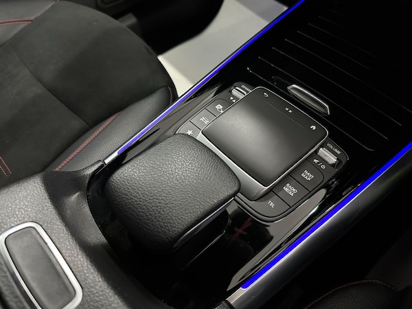 Used Mercedes-Benz EQA 2021 for sale - 76314401: Photo 61
