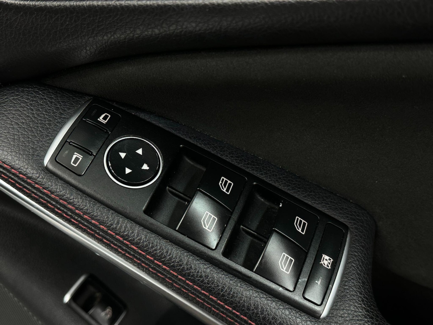 Used Mercedes-Benz CLA for sale - 76759262: Photo 29