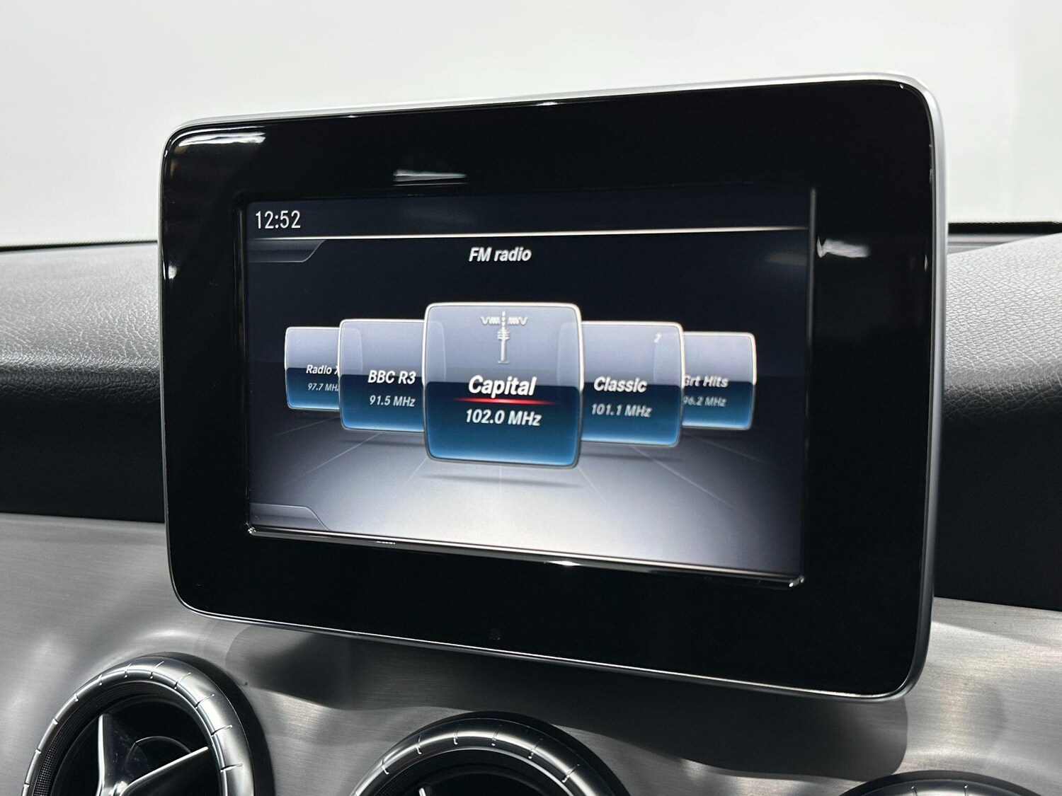 Used Mercedes-Benz CLA for sale - 76759262: Photo 37