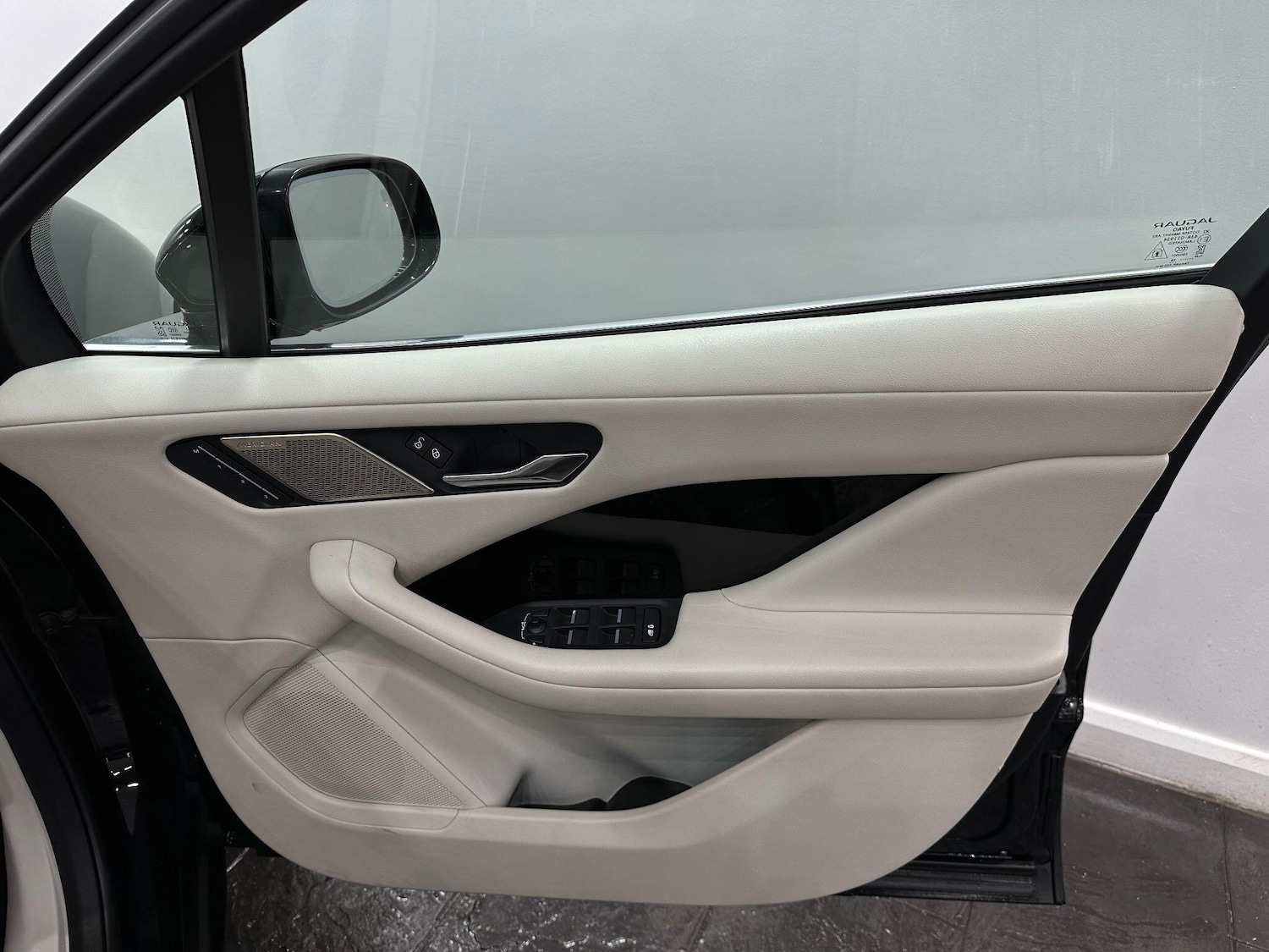 Used Jaguar I-Pace 2019 for sale - 76780955: Photo 24