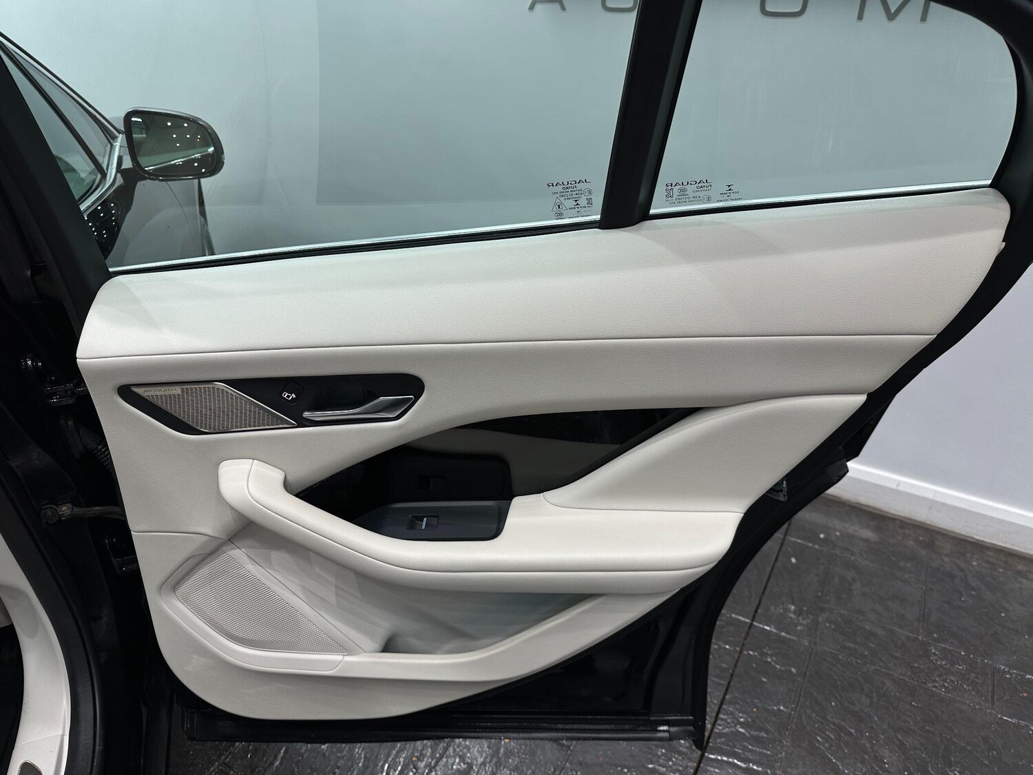 Used Jaguar I-Pace 2019 for sale - 76780955: Photo 58