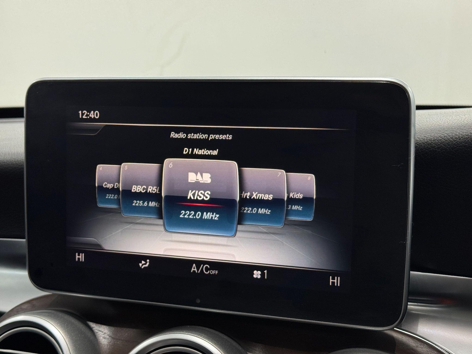 Used Mercedes-Benz C Class 2015 for sale - 77315172: Photo 38