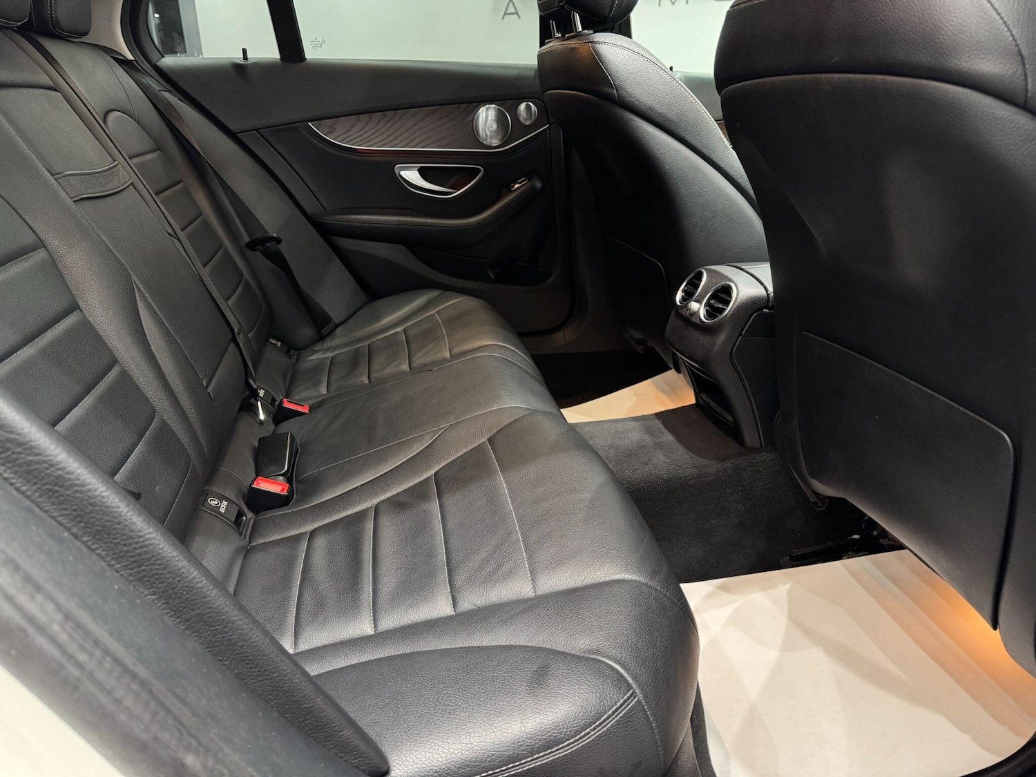 Used Mercedes-Benz C Class 2015 for sale - 77315172: Photo 61