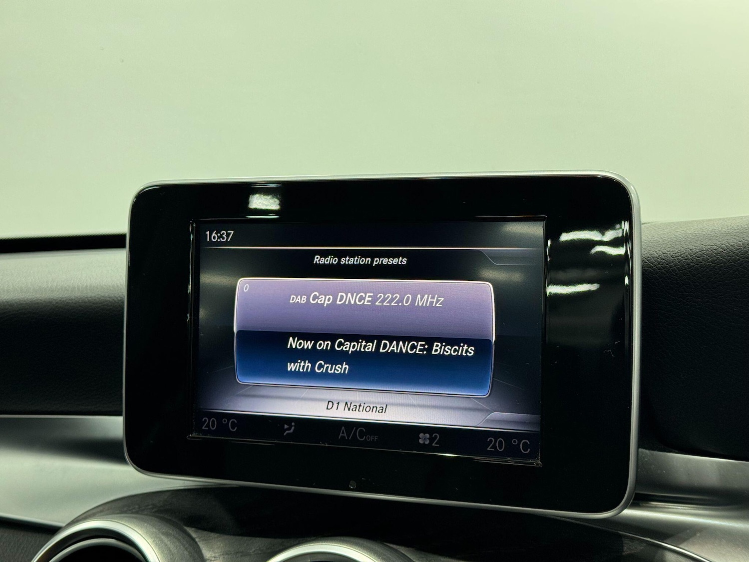 Used Mercedes-Benz C Class 2017 for sale - 77683225: Photo 34