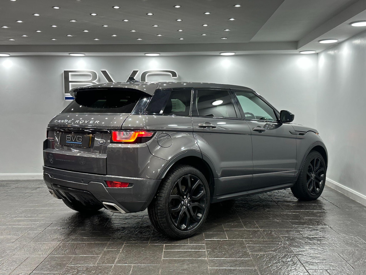 Used Land Rover Range Rover Evoque 2016 for sale - 76561327: Photo 12
