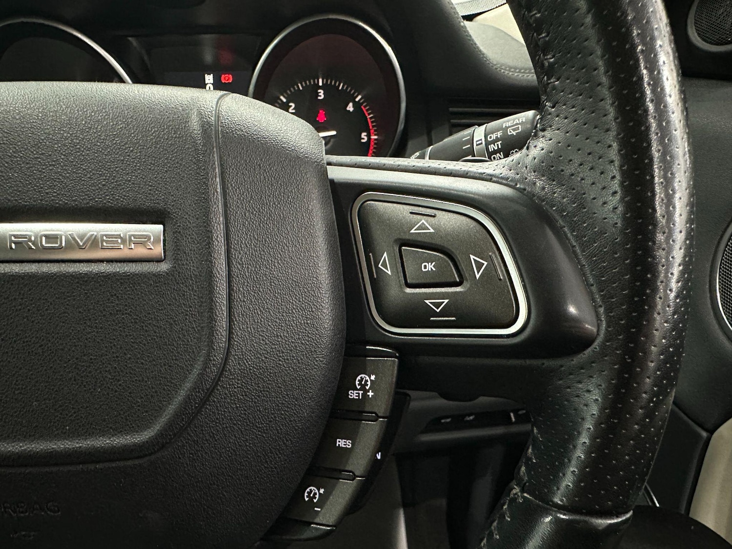 Used Land Rover Range Rover Evoque 2016 for sale - 76561327: Photo 40