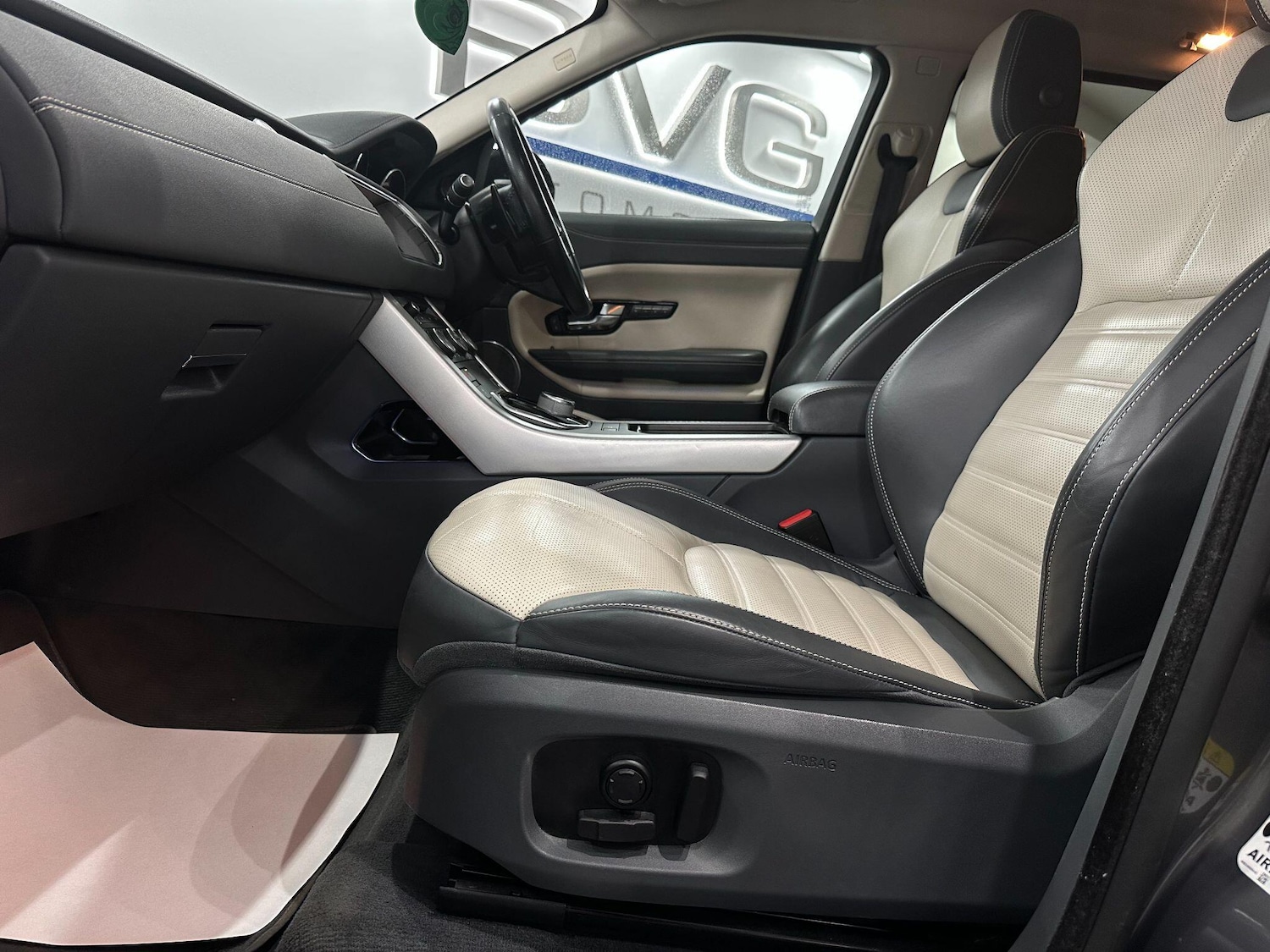 Used Land Rover Range Rover Evoque 2016 for sale - 76561327: Photo 62