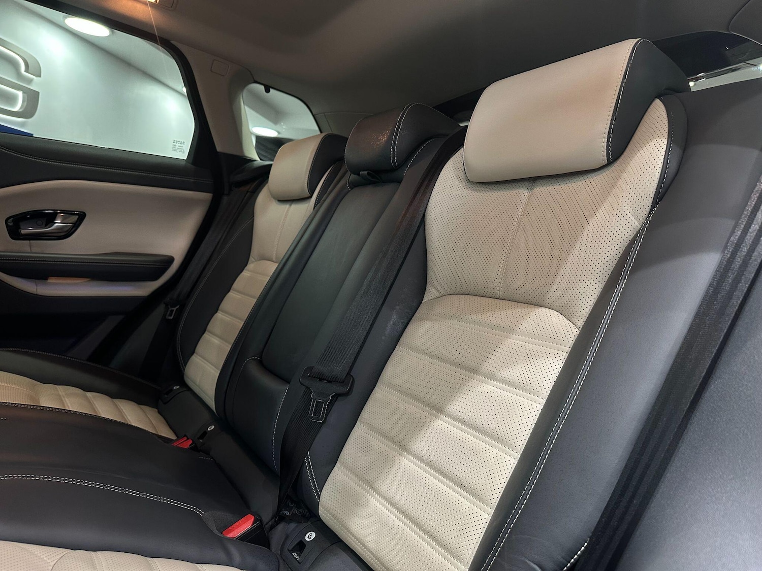 Used Land Rover Range Rover Evoque 2016 for sale - 76561327: Photo 66