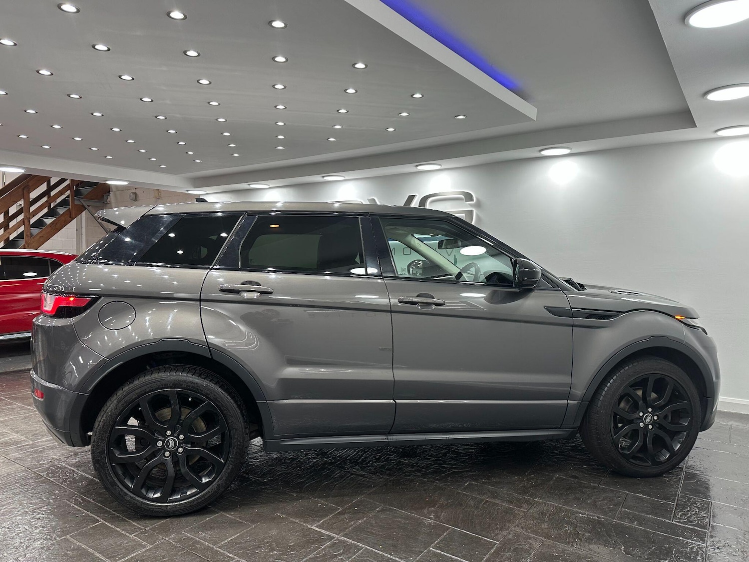 Used Land Rover Range Rover Evoque 2016 for sale - 76561327: Photo 9