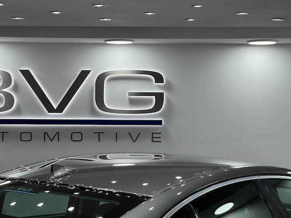 Used Jaguar XE 2016 for sale - 76200184: Photo 24