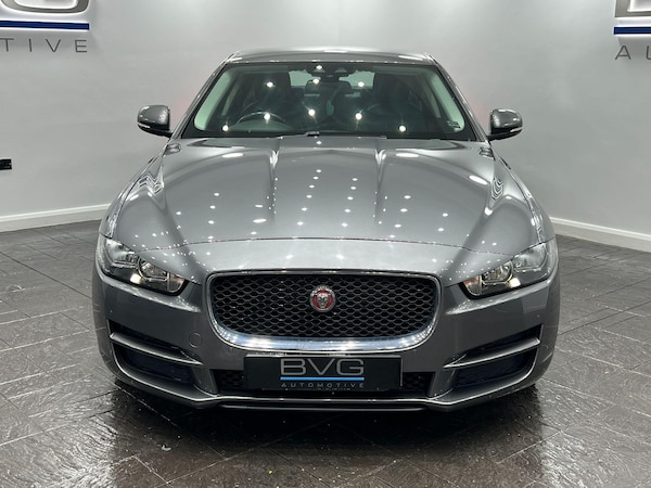 Used Jaguar XE 2016 for sale - 76200184: Photo 5
