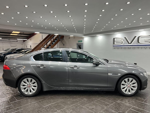 Used Jaguar XE 2016 for sale - 76200184: Photo 9