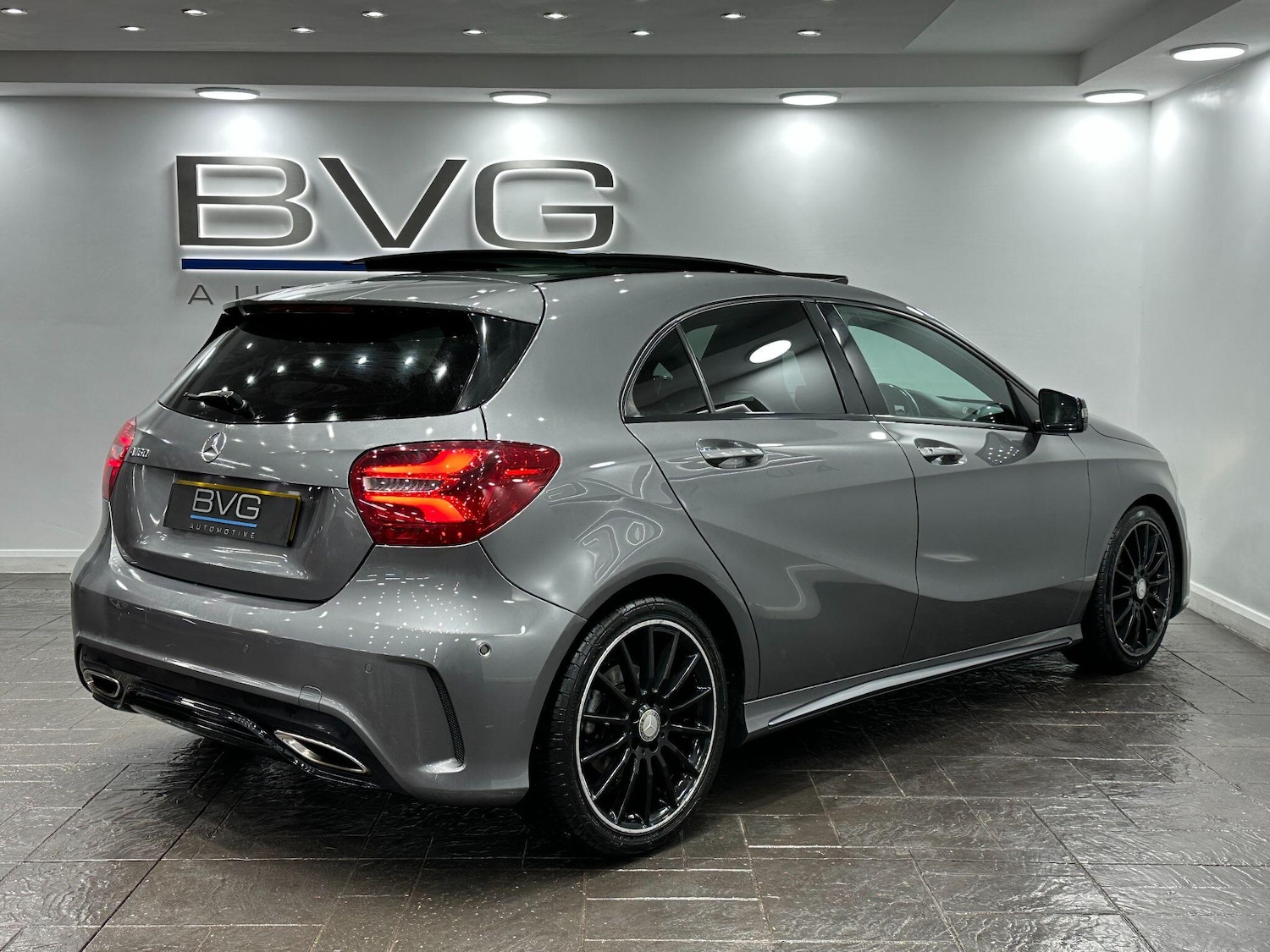 Used Mercedes-Benz A-Class 2017 for sale - 76832421: Photo 12