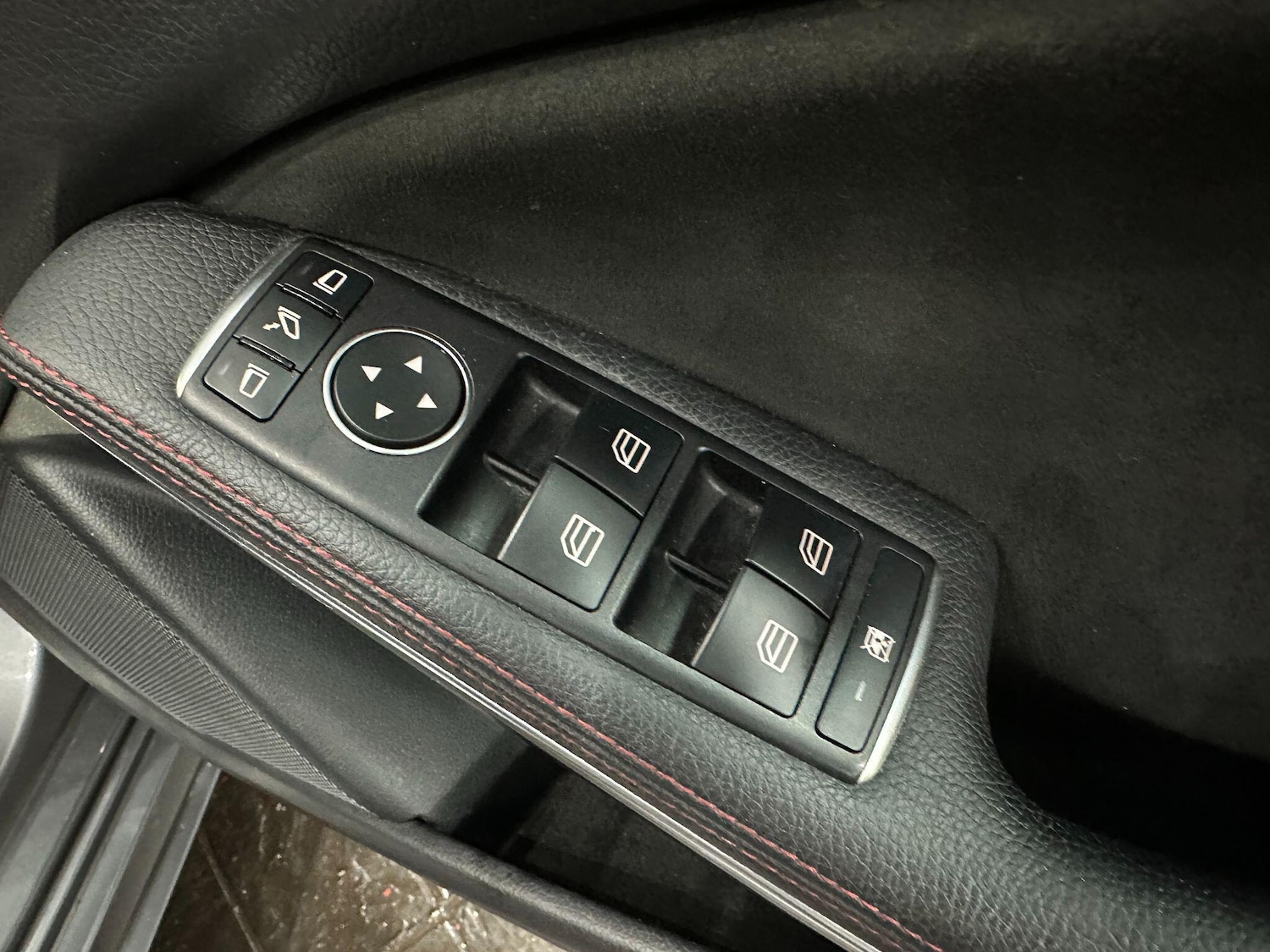 Used Mercedes-Benz A-Class 2017 for sale - 76832421: Photo 27