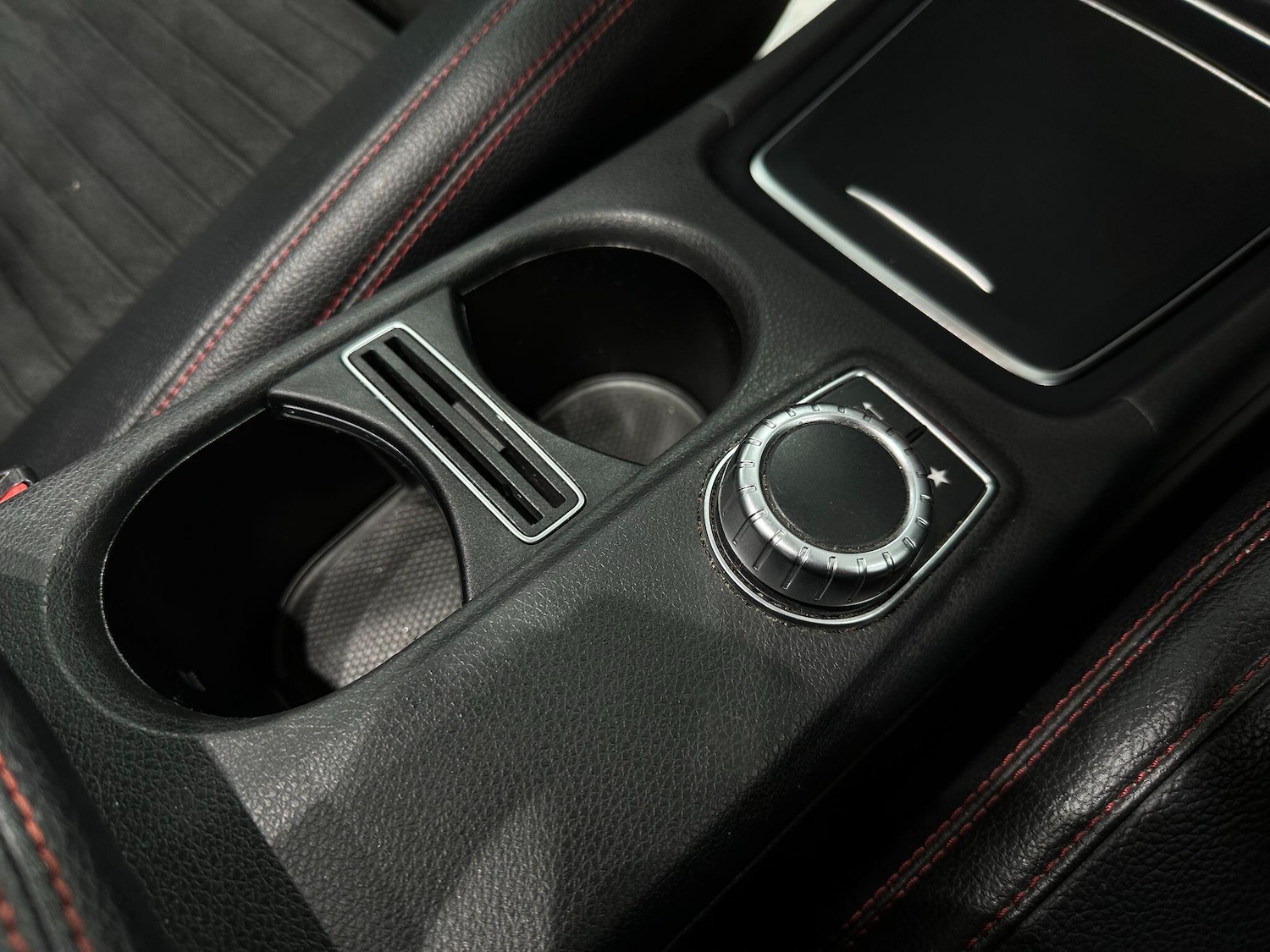 Used Mercedes-Benz A-Class 2017 for sale - 76832421: Photo 42