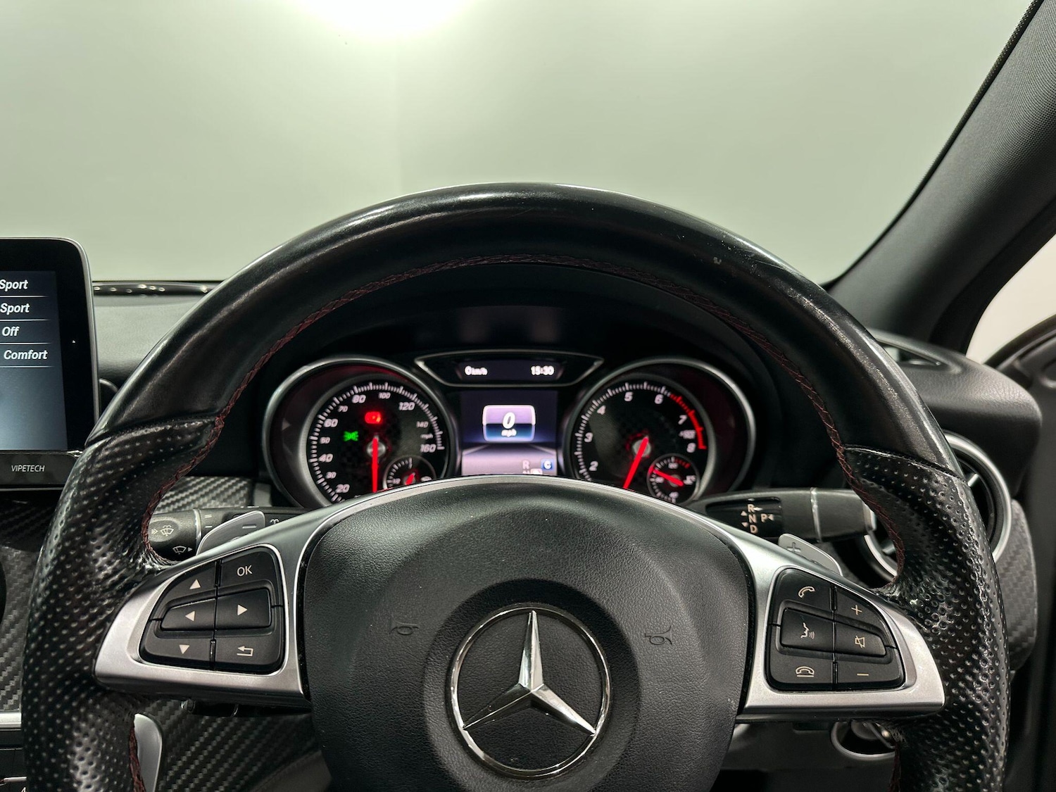 Used Mercedes-Benz A-Class 2017 for sale - 76832421: Photo 46