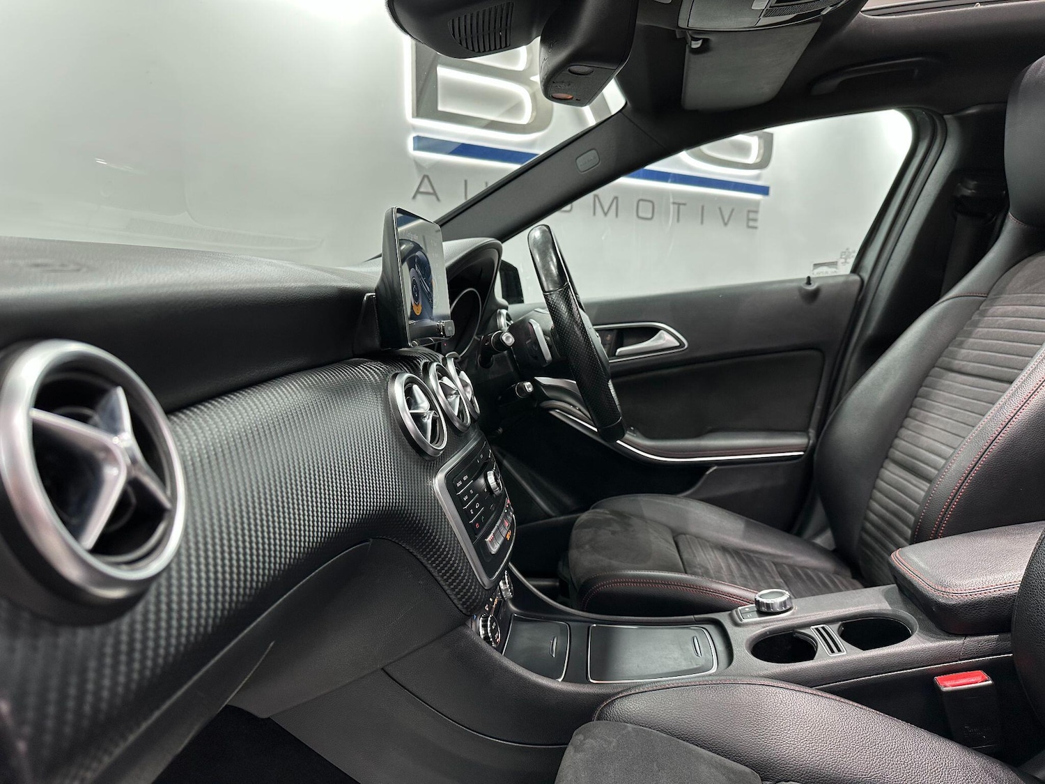 Used Mercedes-Benz A-Class 2017 for sale - 76832421: Photo 61