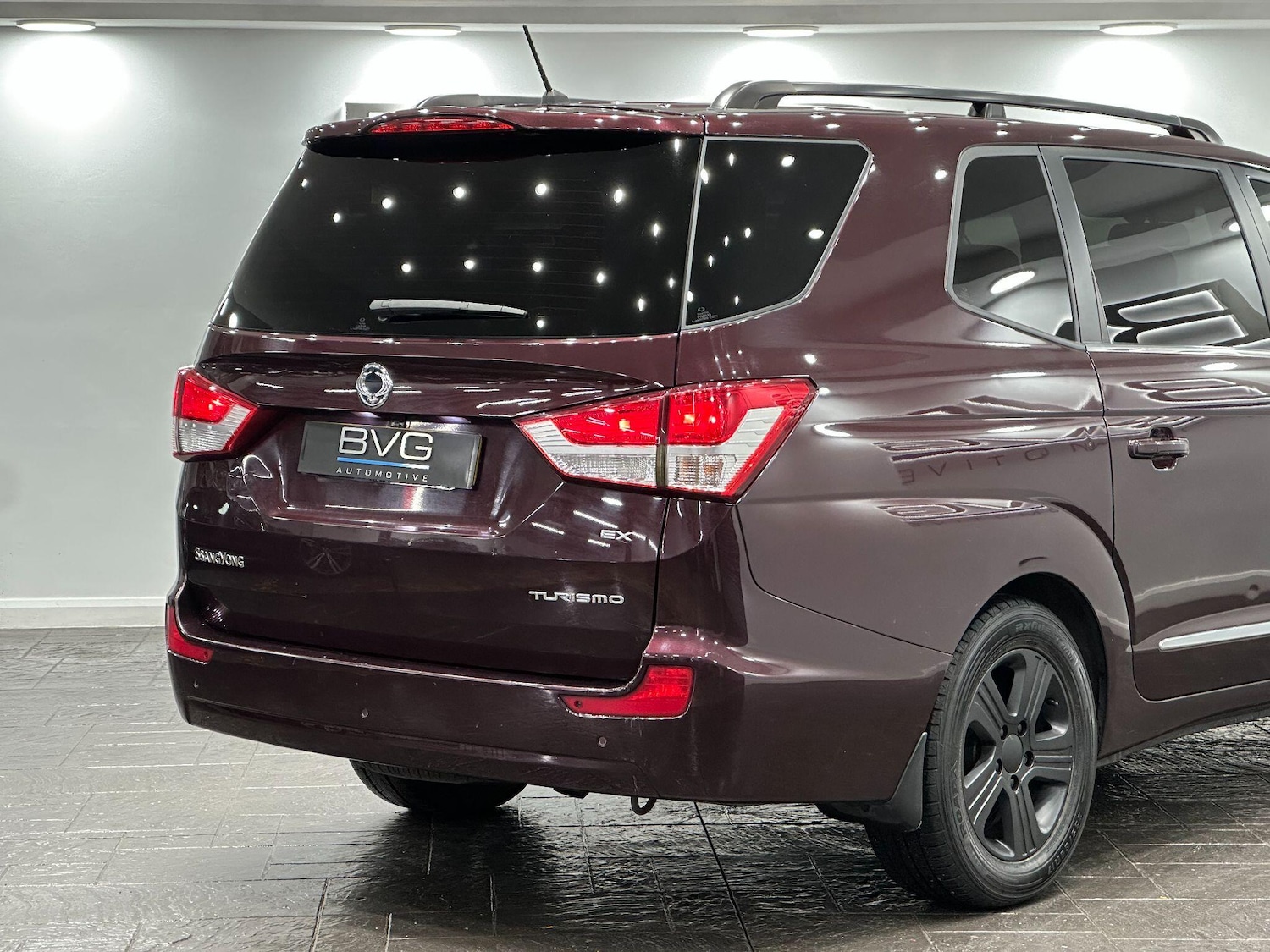 Used Ssangyong Turismo 2015 for sale - 76802122: Photo 14