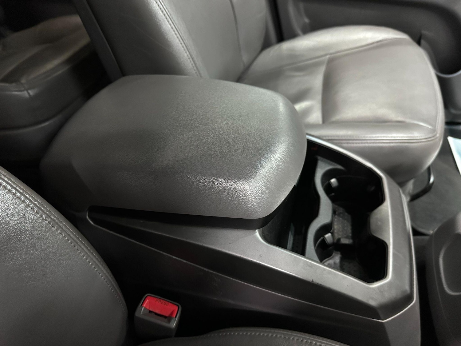 Used Ssangyong Turismo 2015 for sale - 76802122: Photo 25