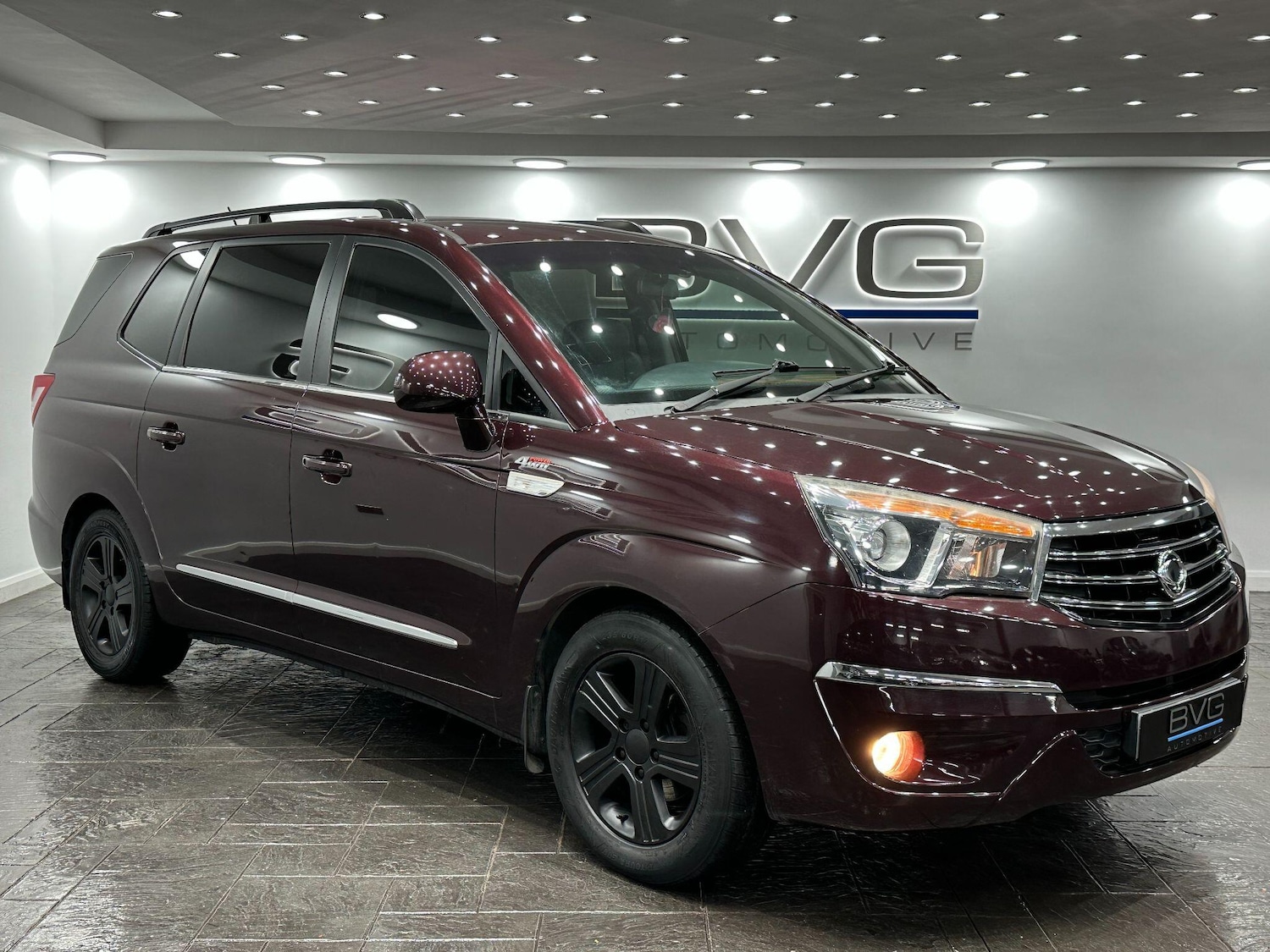 Used Ssangyong Turismo 2015 for sale - 76802122: Photo 3