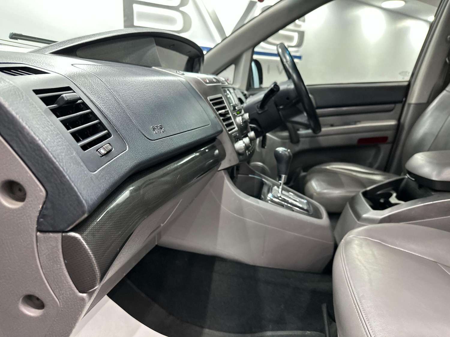 Used Ssangyong Turismo 2015 for sale - 76802122: Photo 40