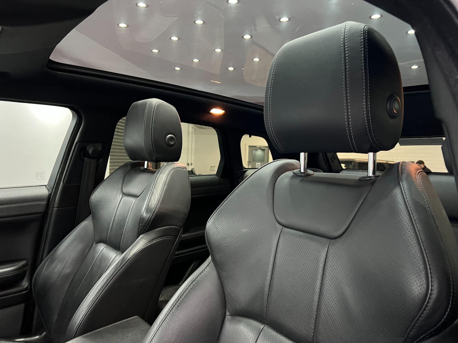 Used Land Rover Range Rover Evoque 2017 for sale - 76043296: Photo 56