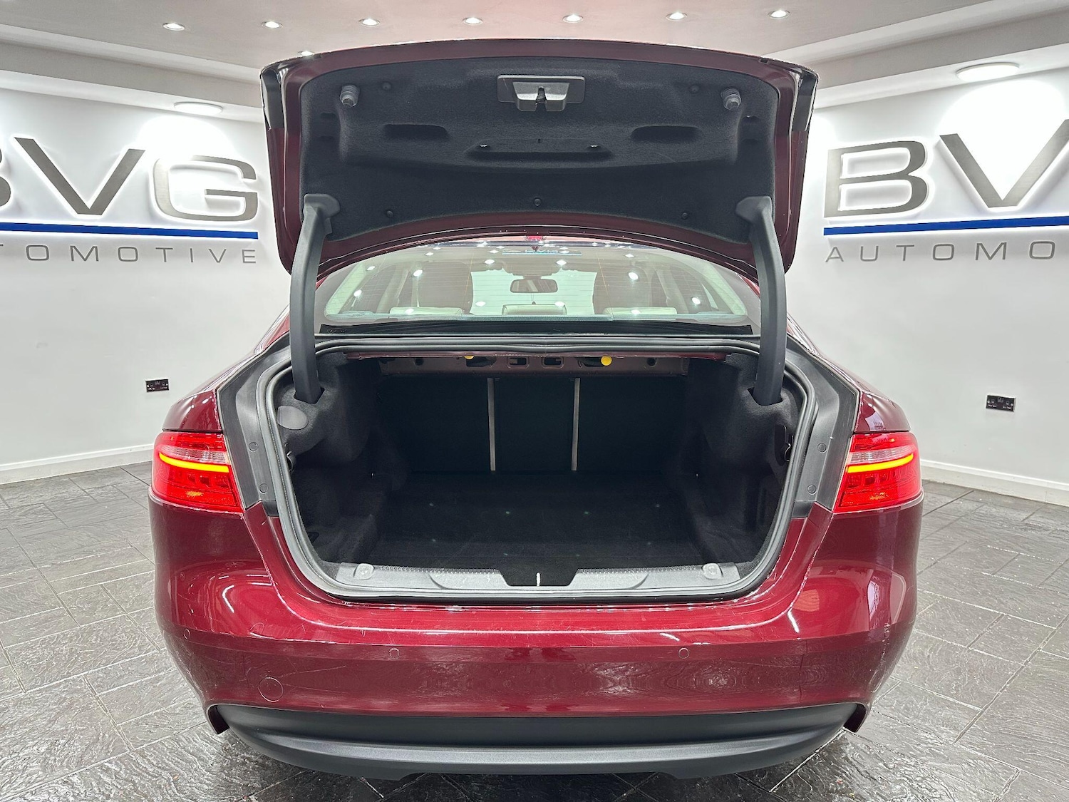 Used Jaguar XE 2015 for sale - 76499000: Photo 53