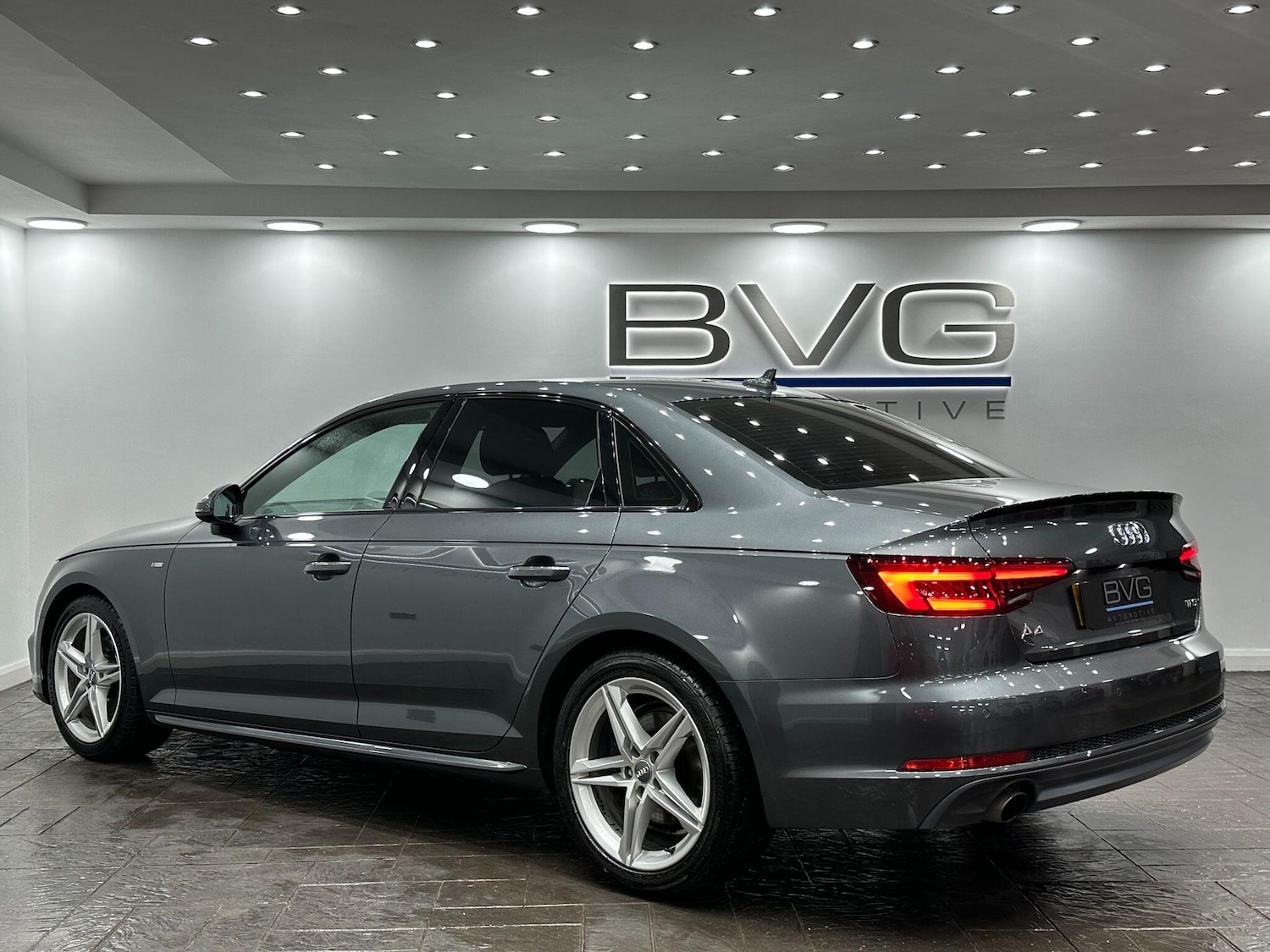 Used Audi A4 for sale - 76728006: Photo 10