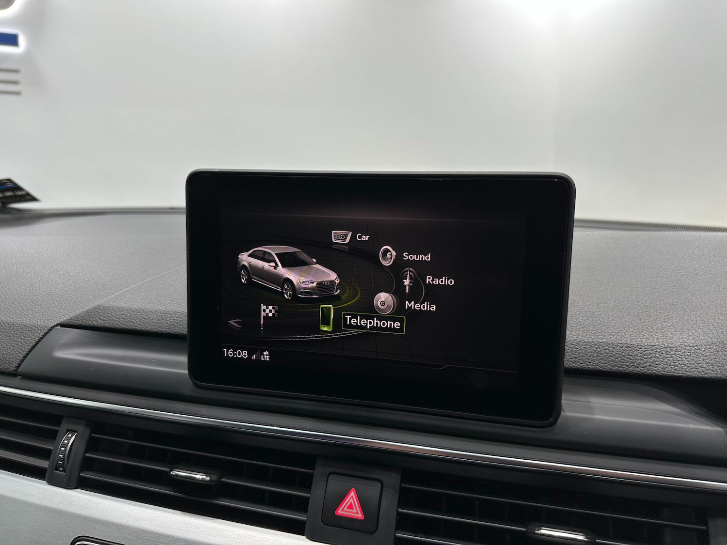 Used Audi A4 for sale - 76728006: Photo 35