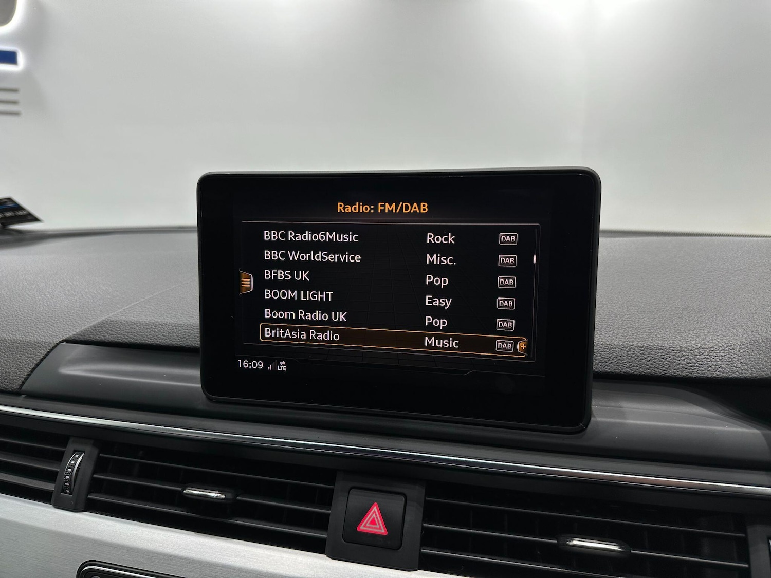 Used Audi A4 for sale - 76728006: Photo 36