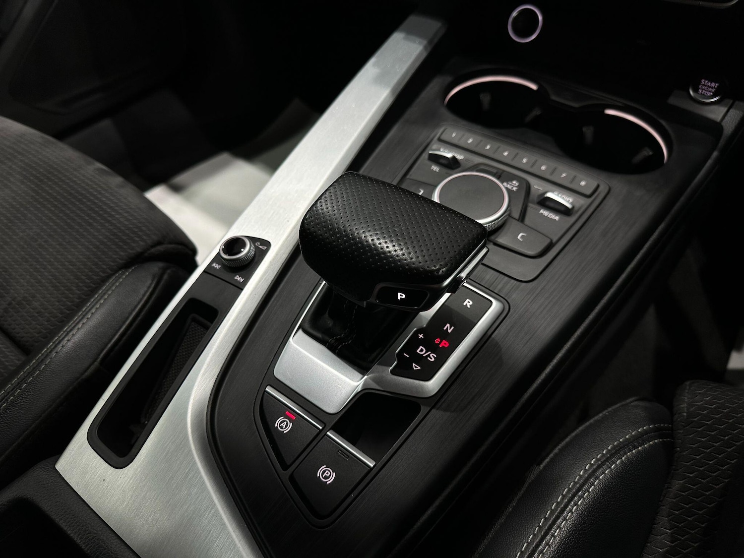 Used Audi A4 for sale - 76728006: Photo 41