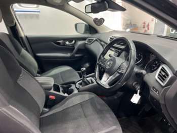 Used Nissan Qashqai 2018 for sale - 74921411: Photo