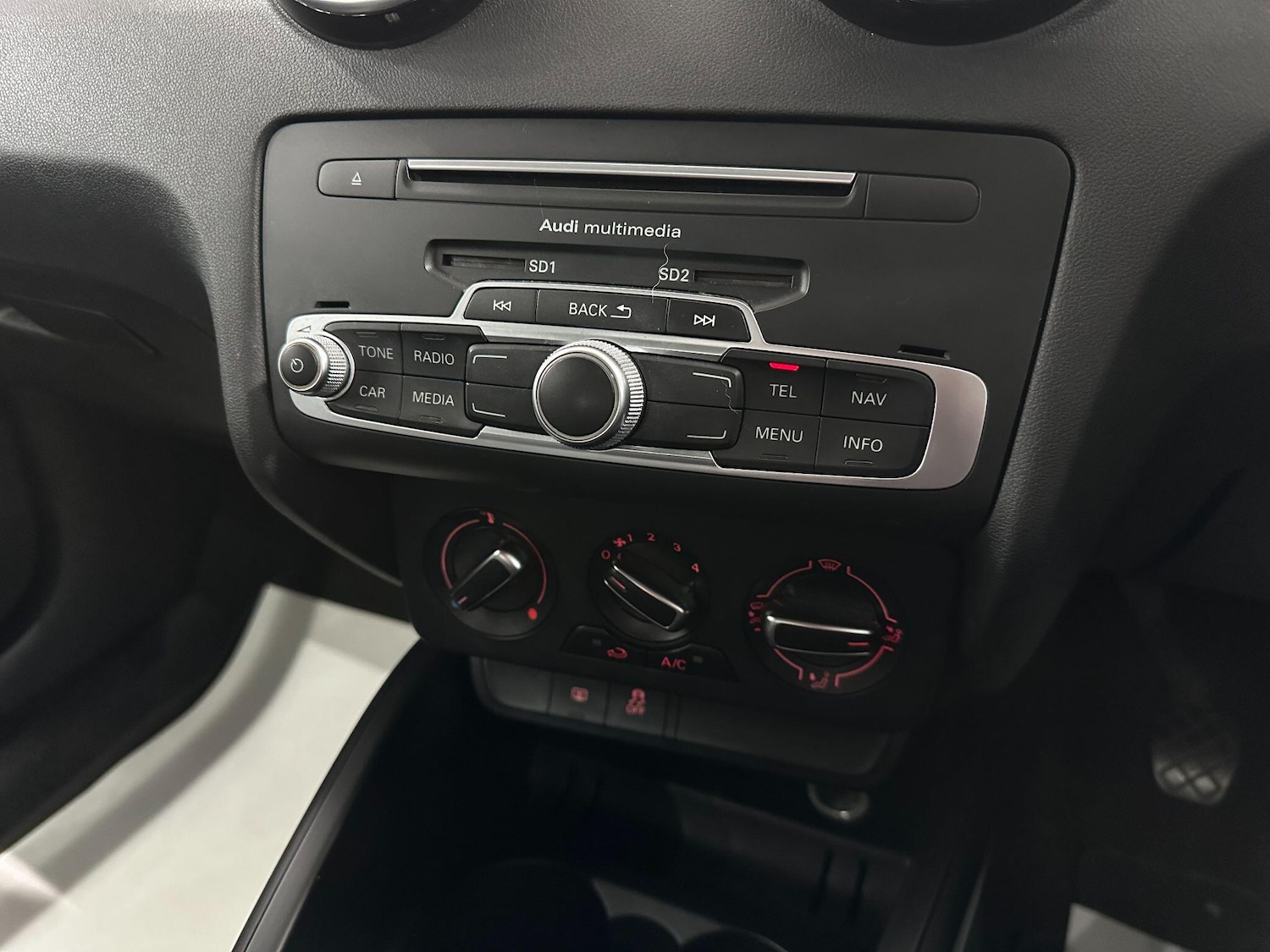 Used Audi A1 for sale - 76094653: Photo 32