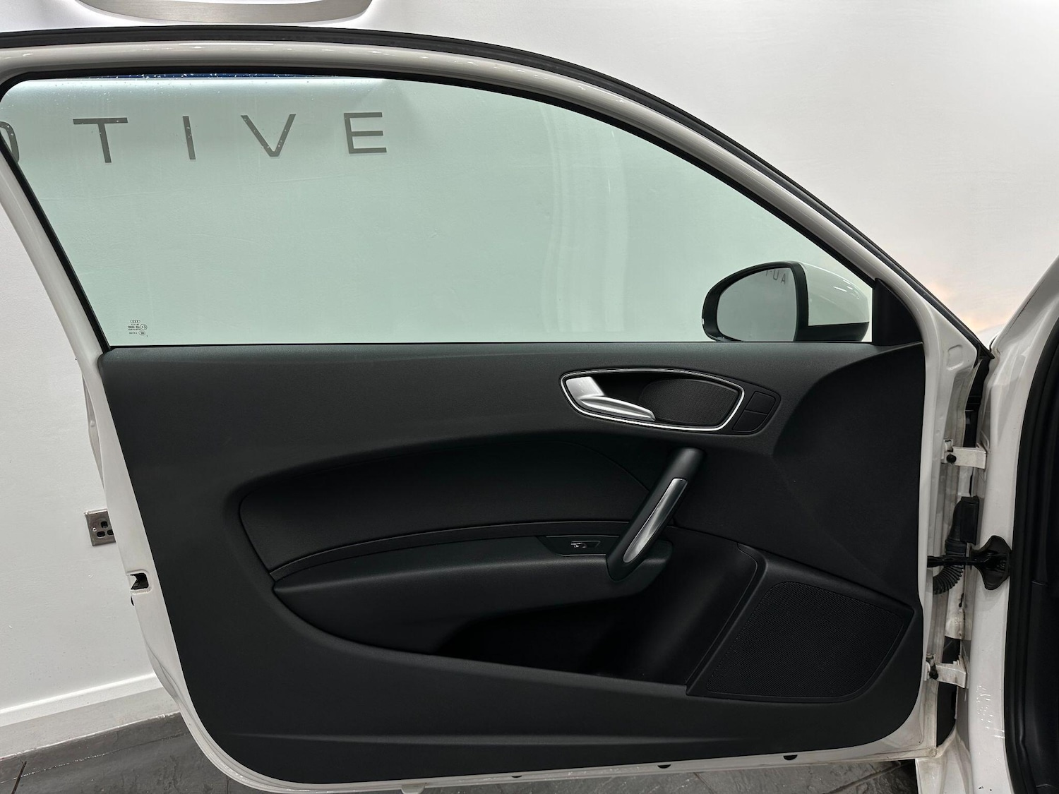Used Audi A1 for sale - 76094653: Photo 39