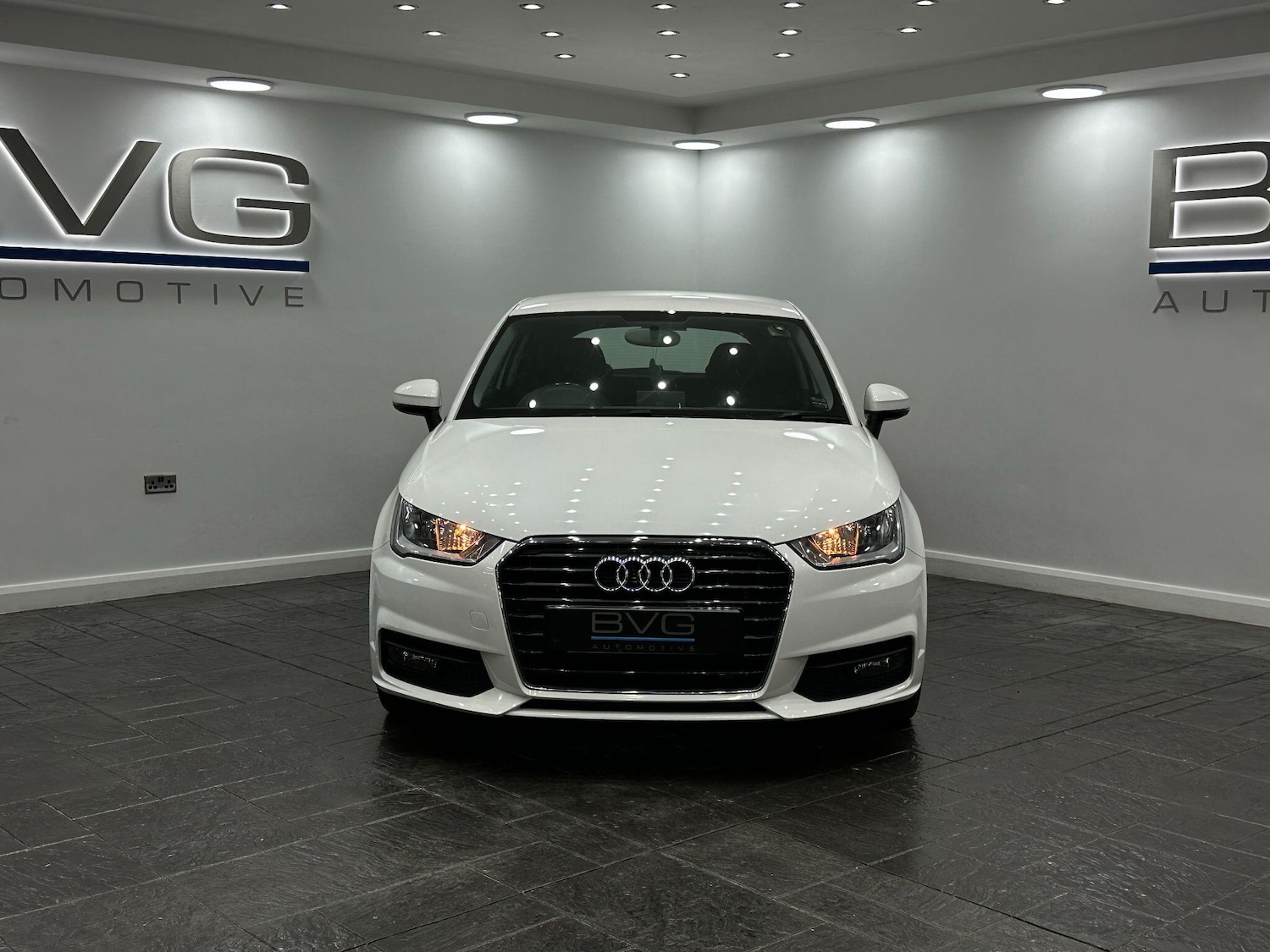Used Audi A1 for sale - 76094653: Photo 5
