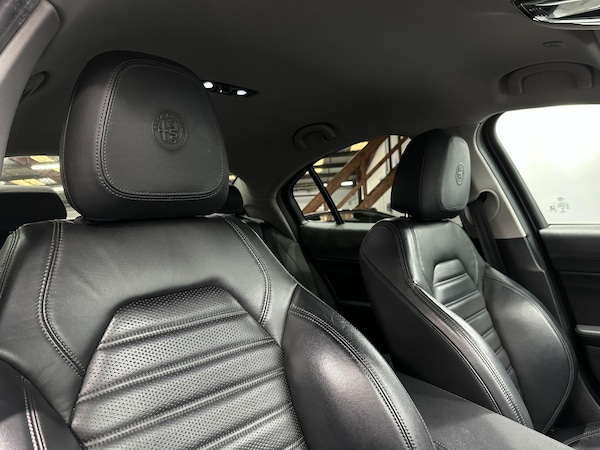 Used Alfa Romeo Giulia for sale - 76175543: Photo 31