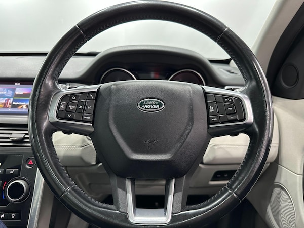 Used Land Rover Discovery Sport 2016 for sale - 76259851: Photo 37