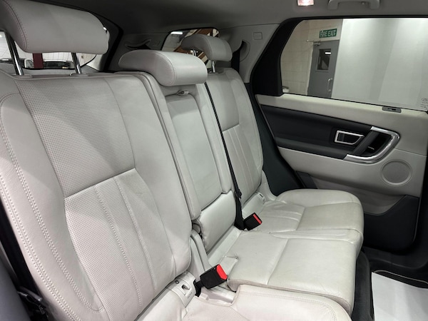 Used Land Rover Discovery Sport 2016 for sale - 76259851: Photo 53