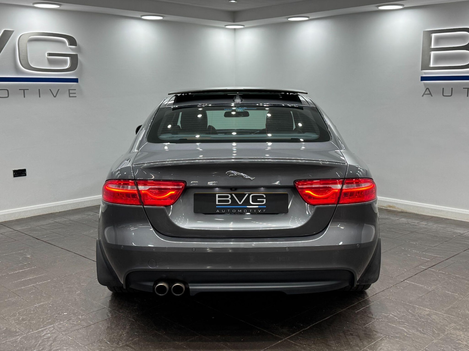 Used Jaguar XE for sale - 77957441: Photo 10