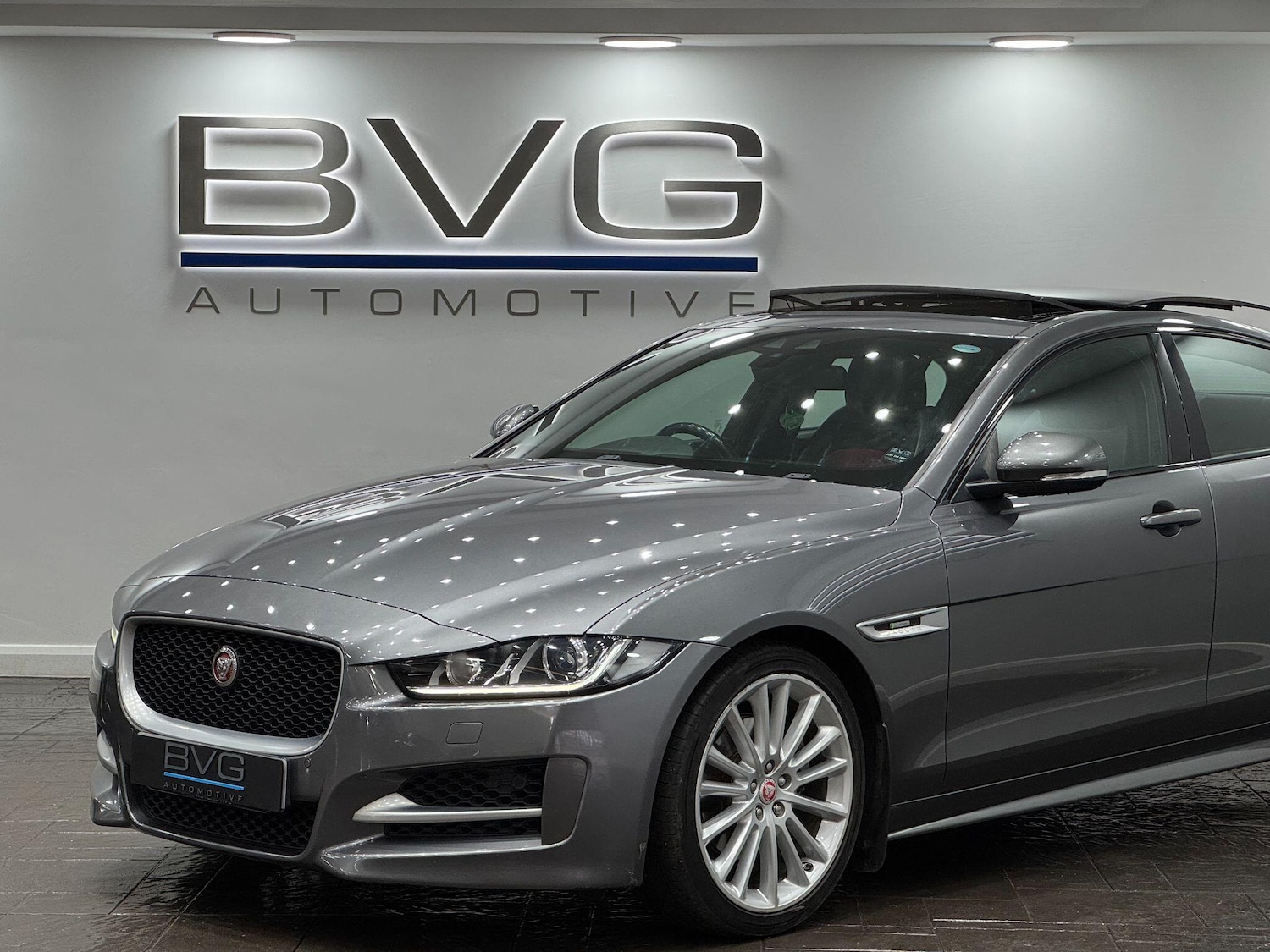 Used Jaguar XE for sale - 77957441: Photo 13