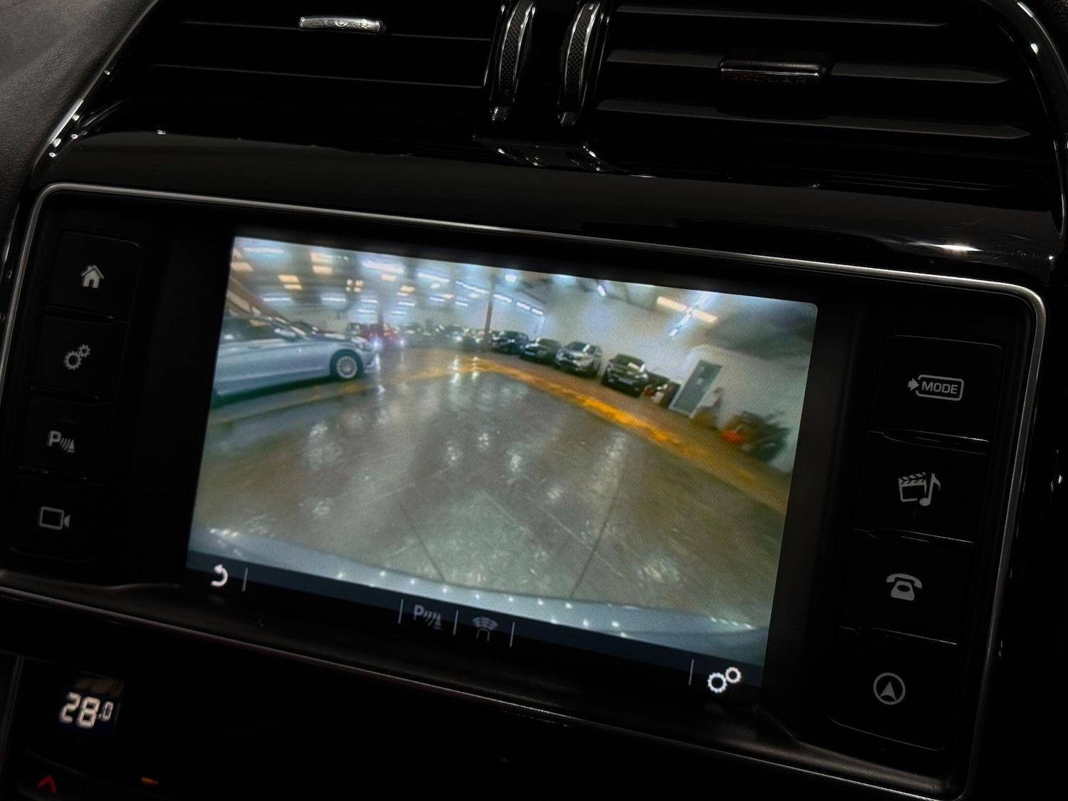 Used Jaguar XE for sale - 77957441: Photo 40