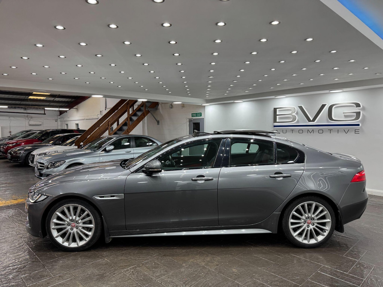 Used Jaguar XE for sale - 77957441: Photo 8
