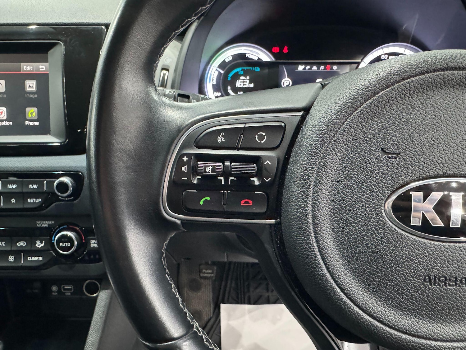 Used Kia Niro 2019 for sale - 77925069: Photo 41