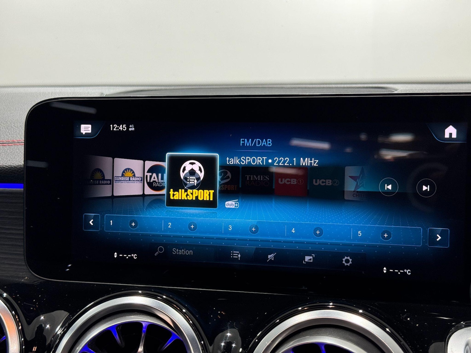 Used Mercedes-Benz EQB 2023 for sale - 78127816: Photo 30