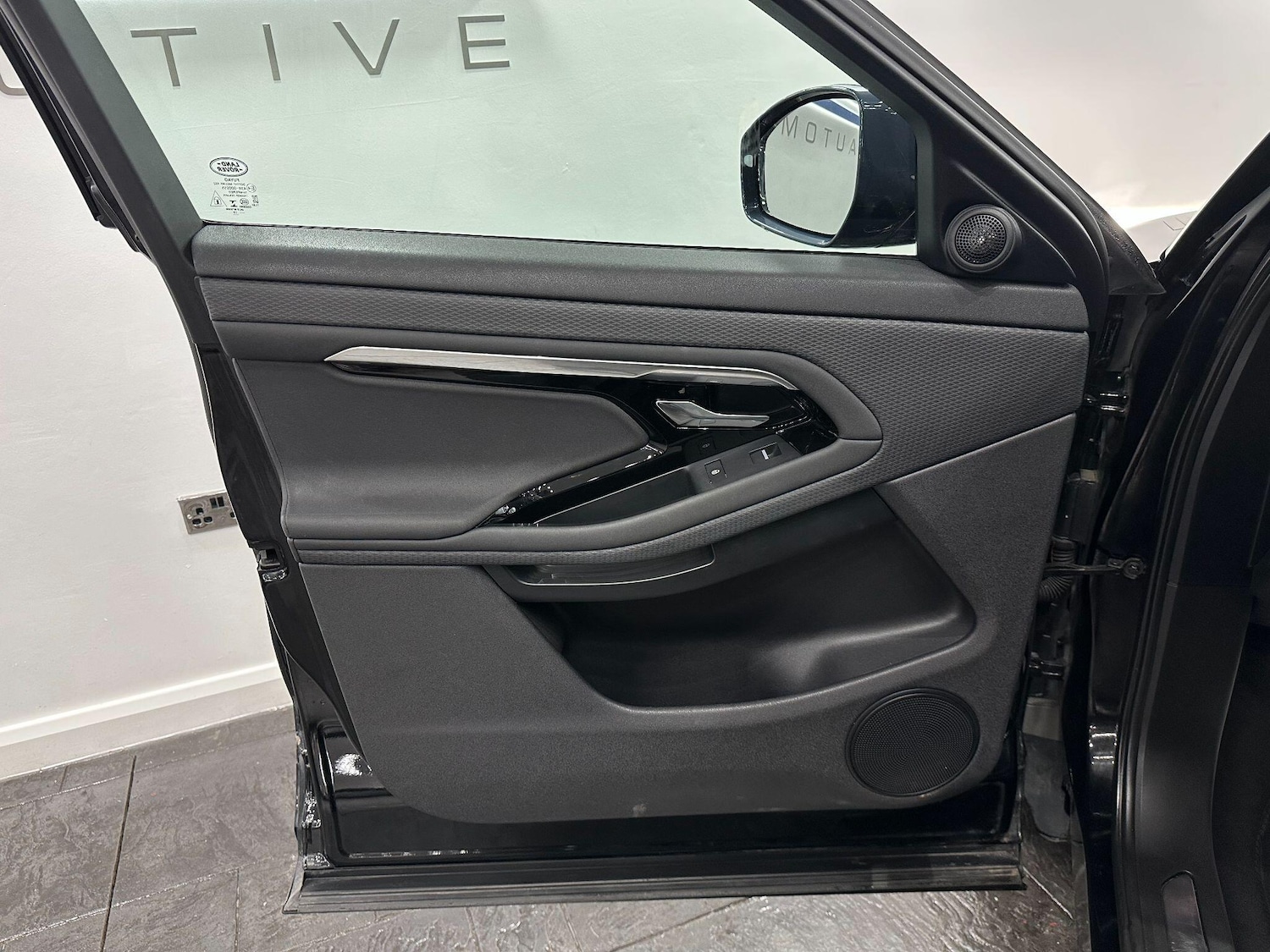 Used Land Rover Range Rover Evoque 2019 for sale - 76002292: Photo 62